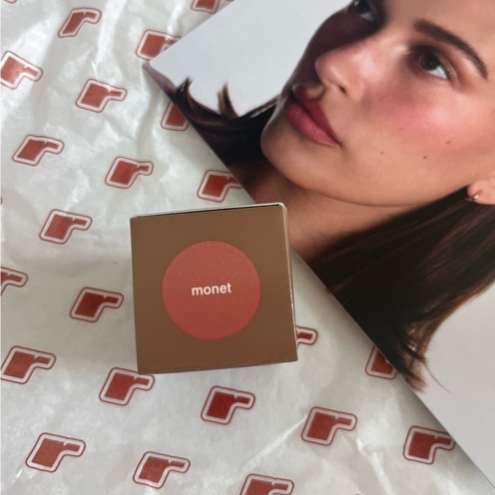 Rhode x Alexandra Pocket Pearl in Monet